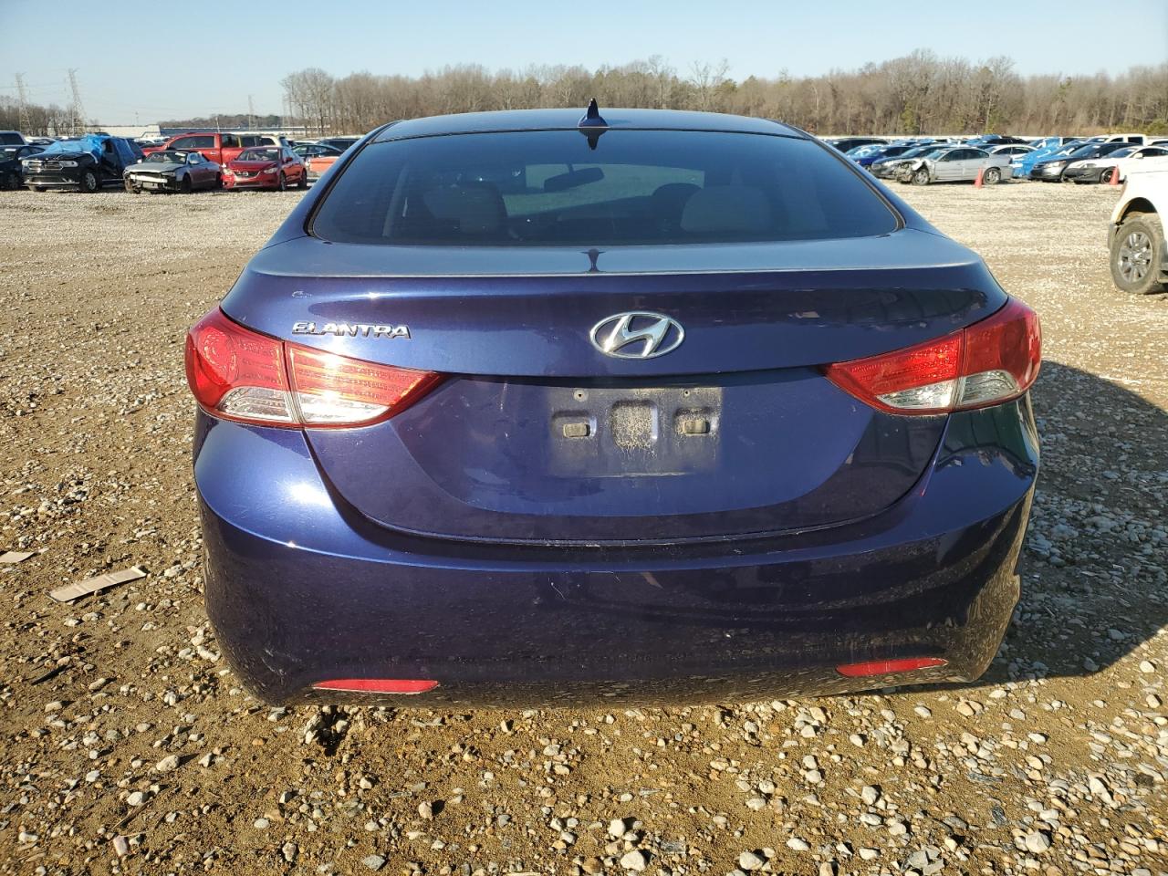 HYUNDAI ELANTRA 2013 — 7