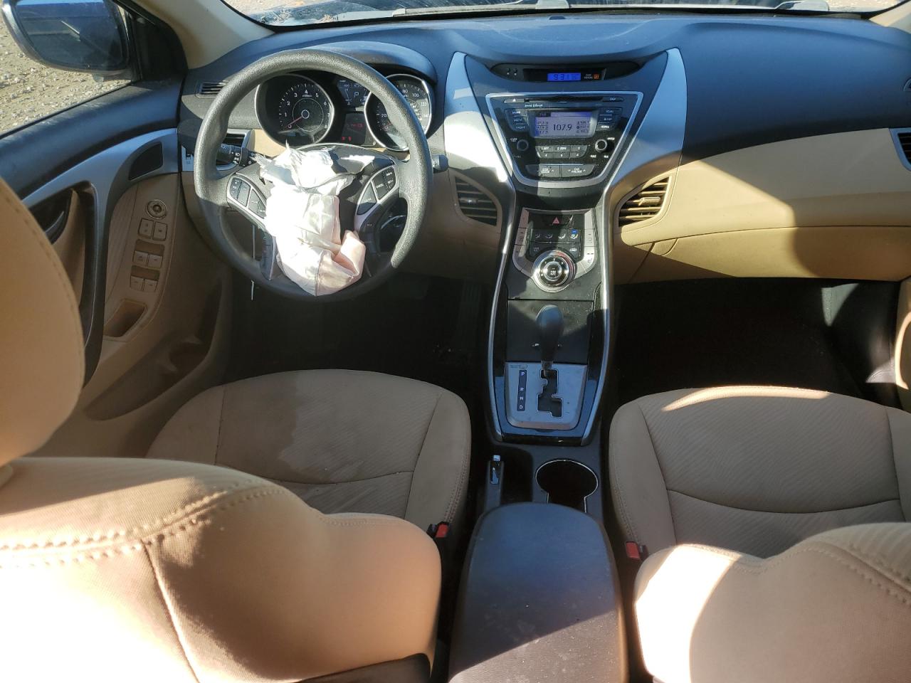 HYUNDAI ELANTRA 2013 — 9