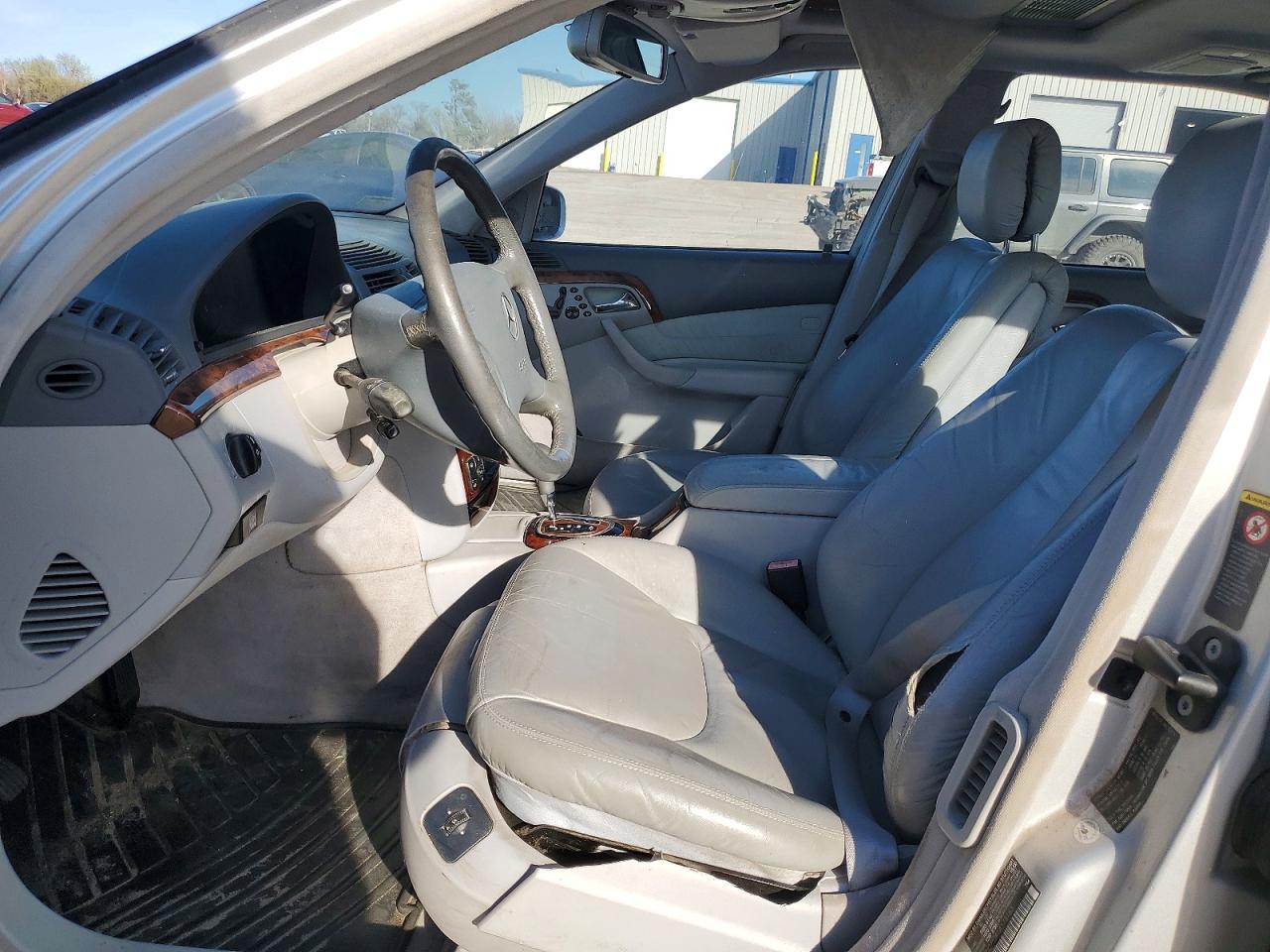MERCEDES-BENZ S 2001 — 8