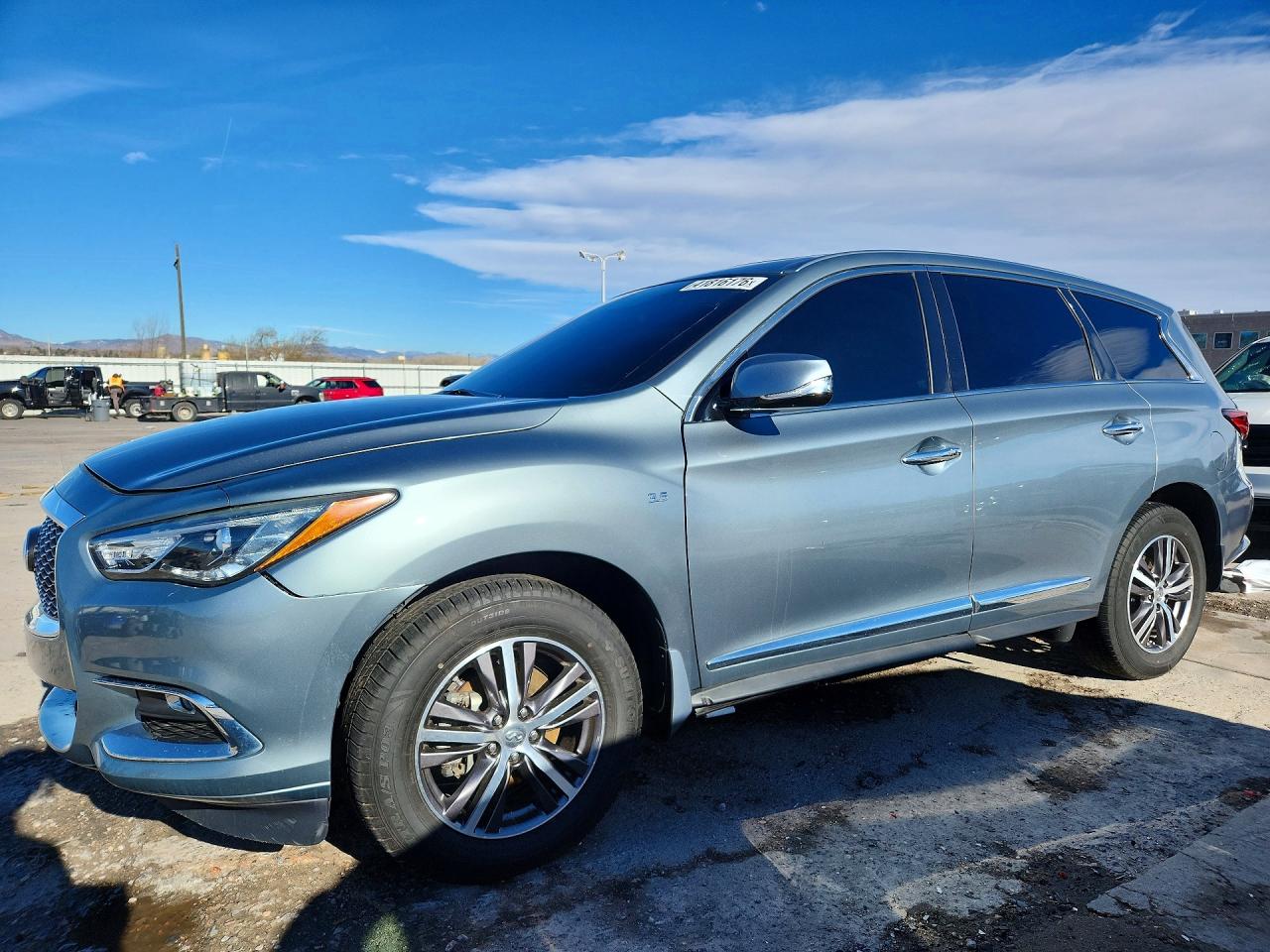 2018 INFINITI QX60 BASE