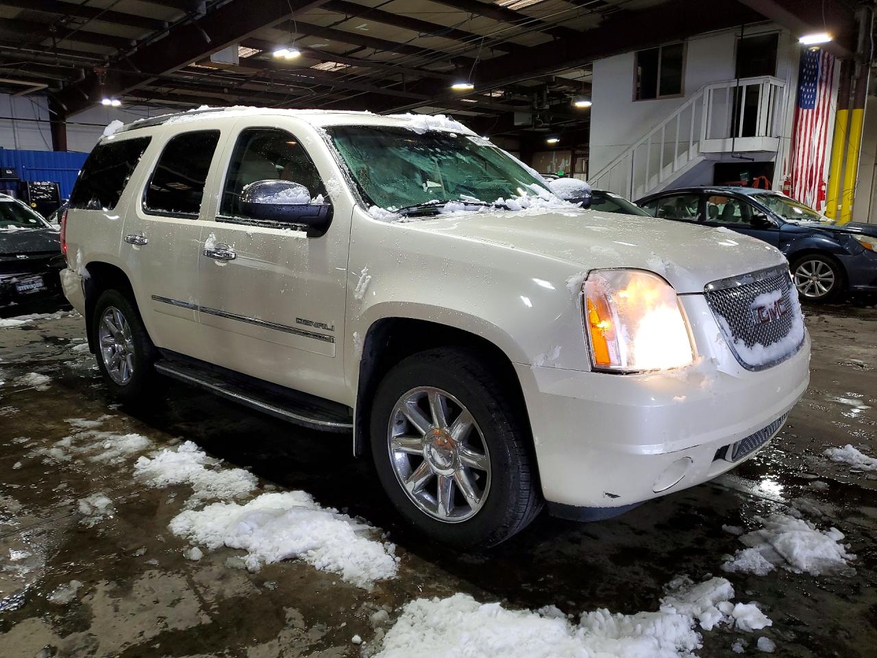 GMC YUKON 2011 — 5