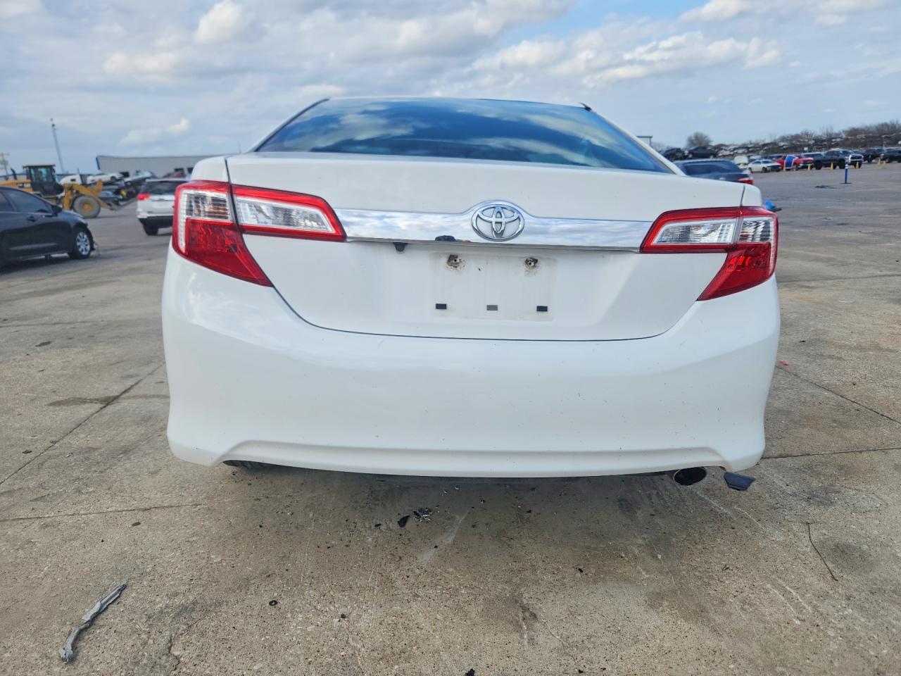 TOYOTA CAMRY 2014 — 7