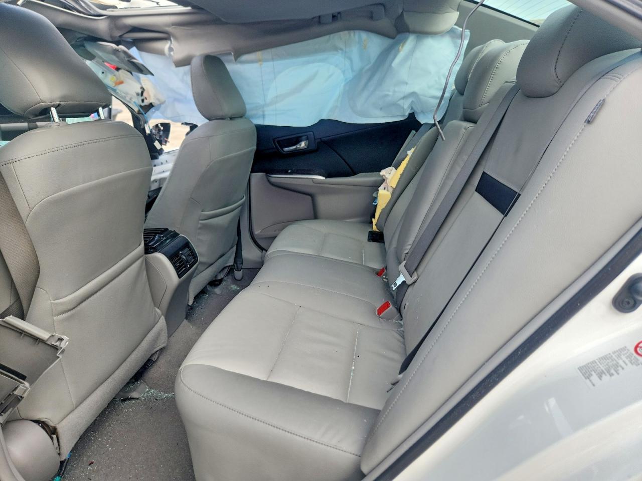 TOYOTA CAMRY 2014 — 11