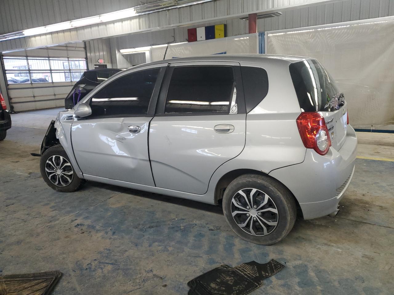 CHEVROLET AVEO 2010 — 3