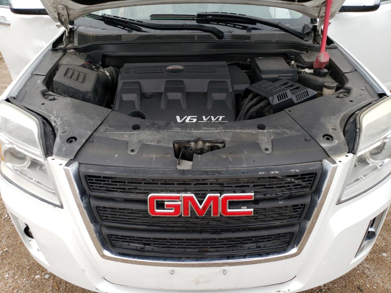 GMC TERRAIN 2015 — 13