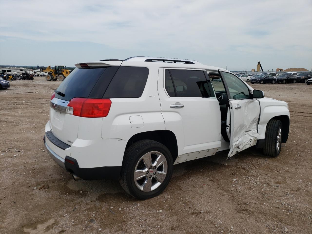 GMC TERRAIN 2015 — 4