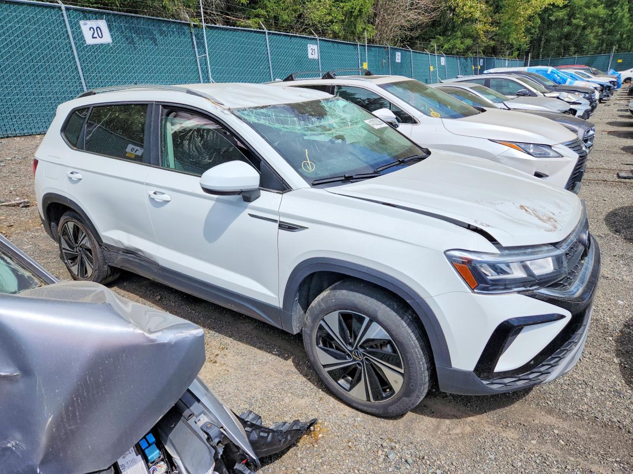 2024 VOLKSWAGEN TAOS SE