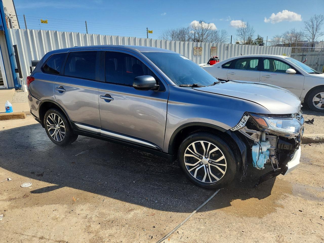 2018 MITSUBISHI OUTLANDER ES
