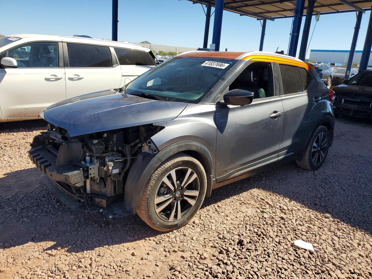 2019 NISSAN KICKS SR