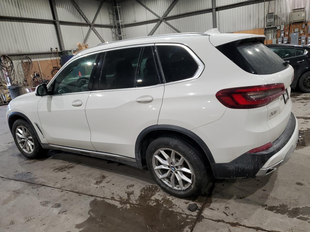 BMW X5 2021 — 3