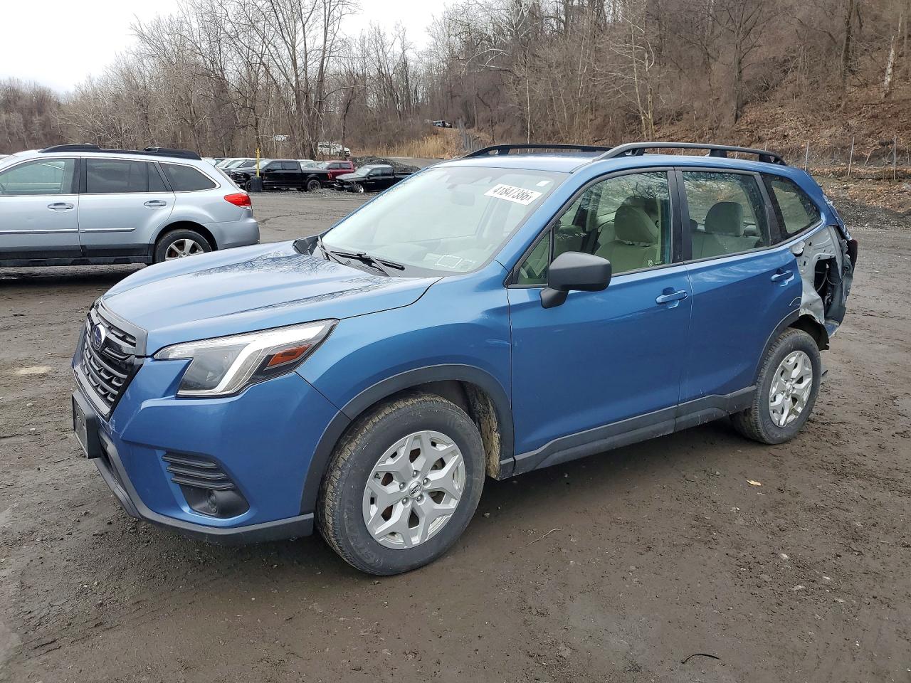 2022 SUBARU FORESTER