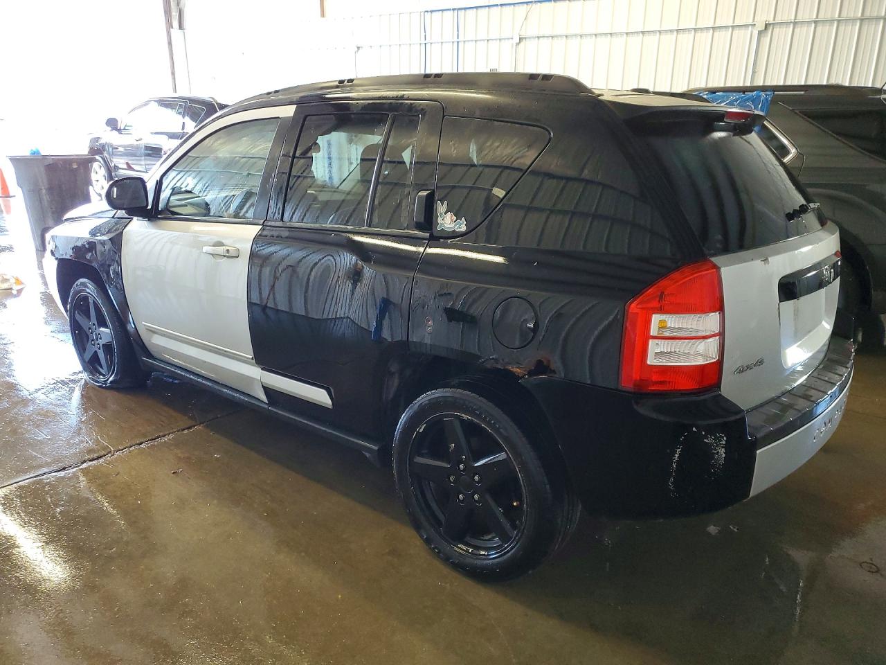 JEEP COMPASS 2010 — 3