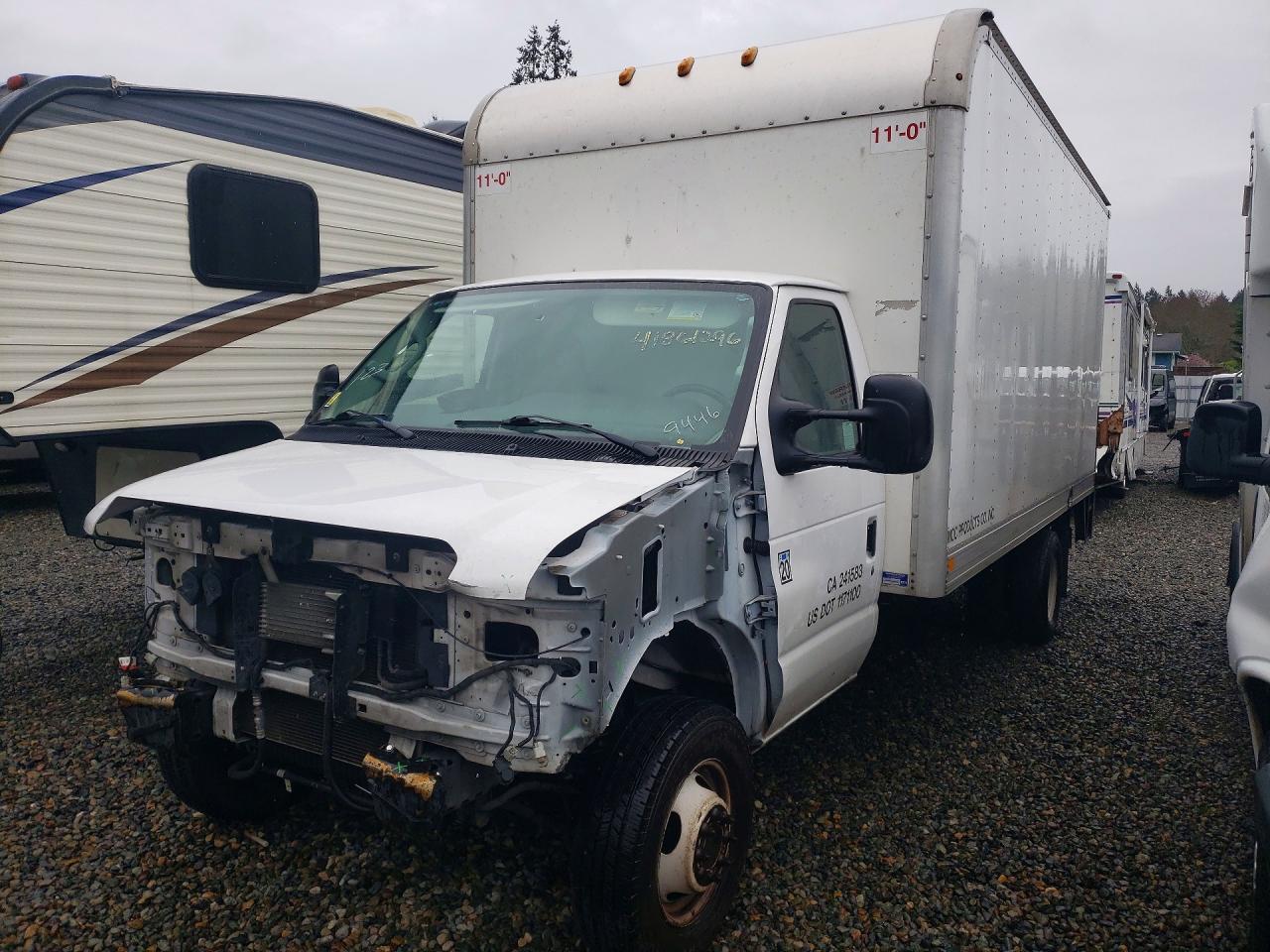2019 FORD E450