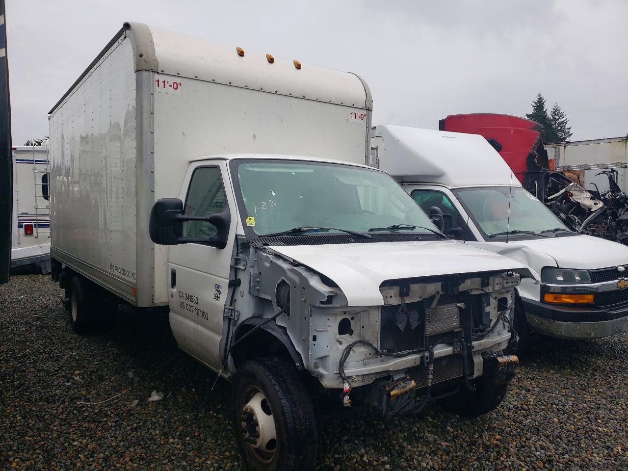 2019 FORD E450