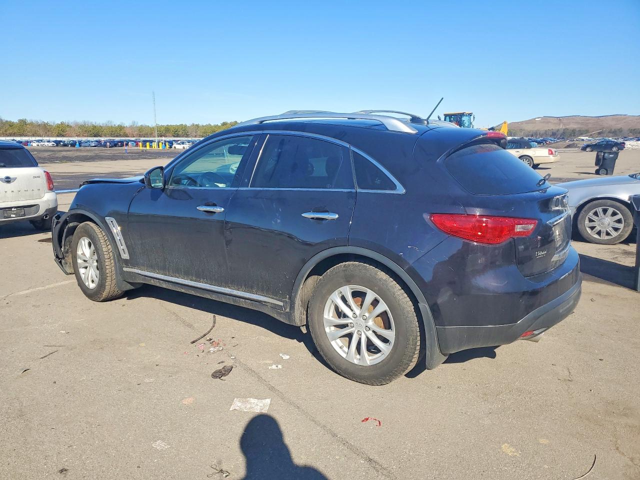 INFINITI FX35 2011 — 3