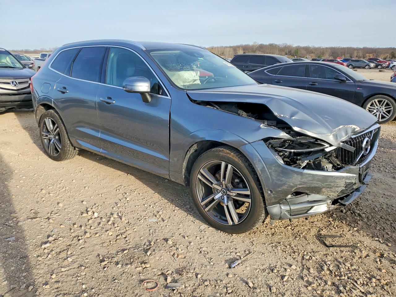 2019 VOLVO XC60 T5