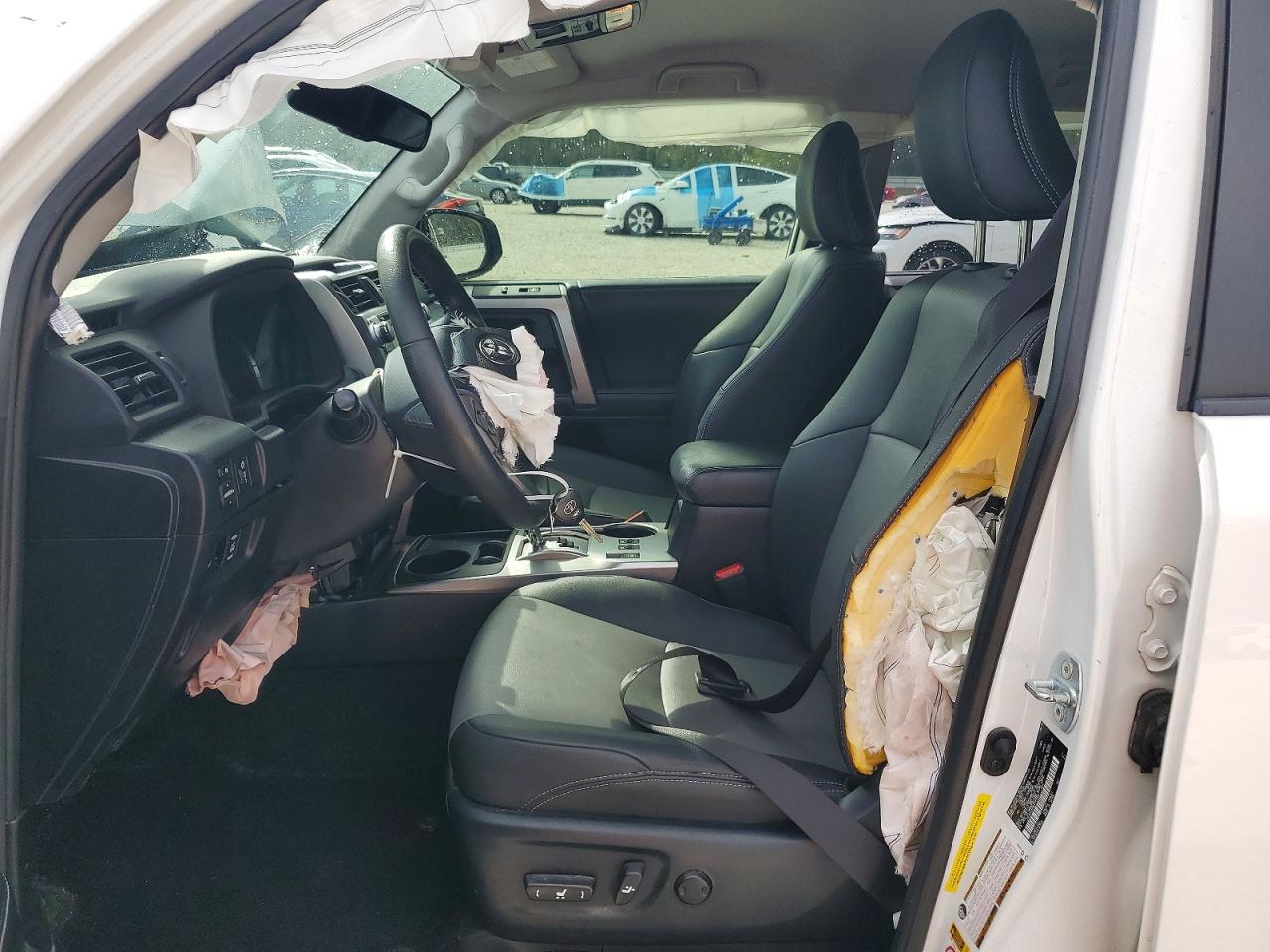 TOYOTA 4RUNNER 2019 — 8