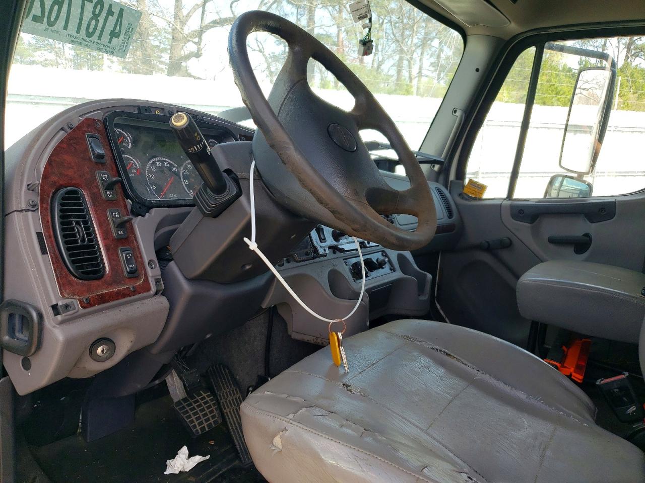 FREIGHTLINER M2 2021 — 9