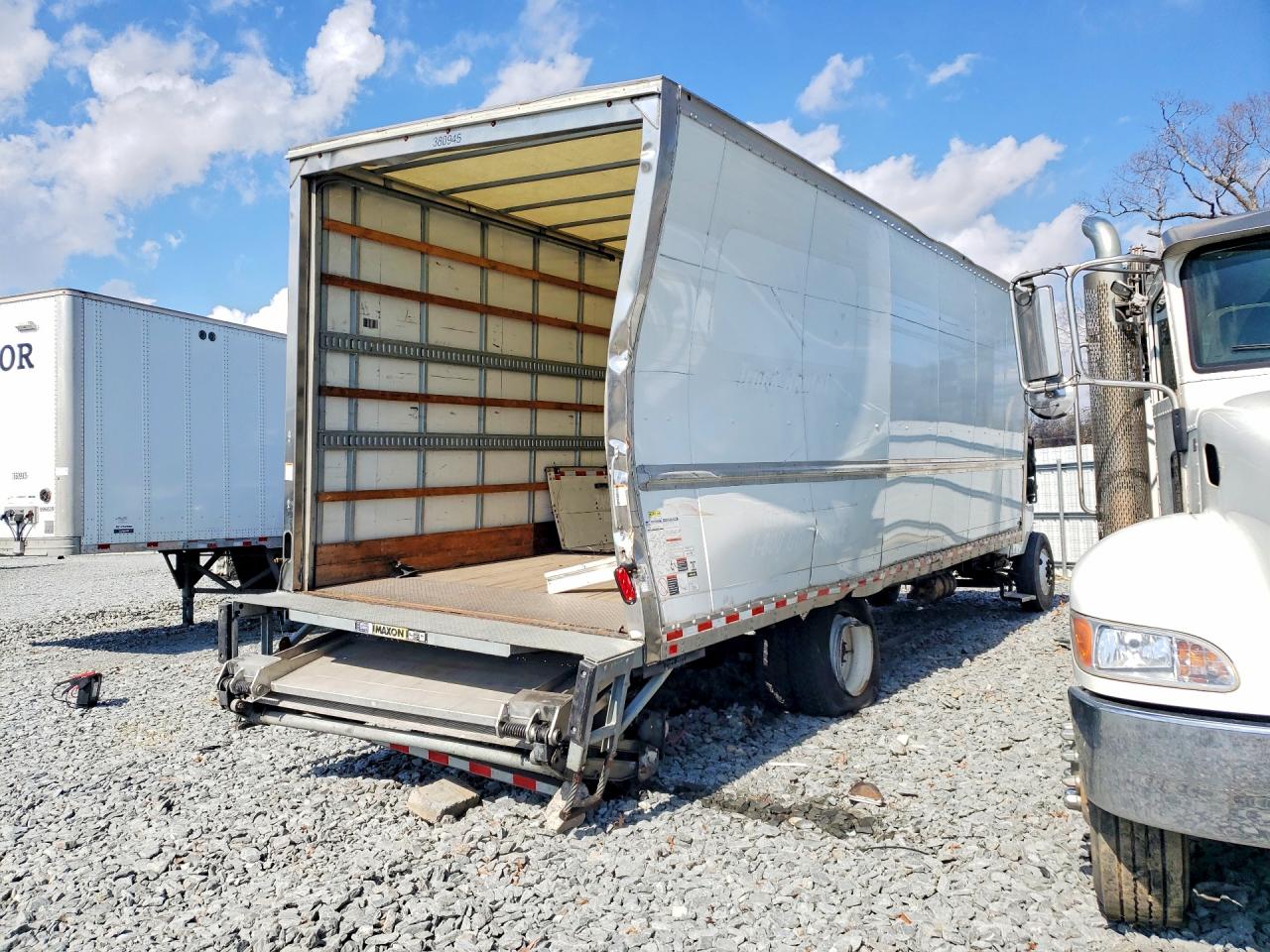 FREIGHTLINER M2 2021 — 4