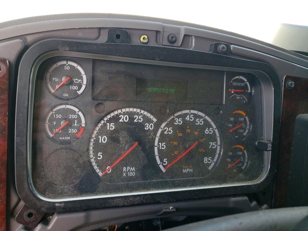 FREIGHTLINER M2 2021 — 10