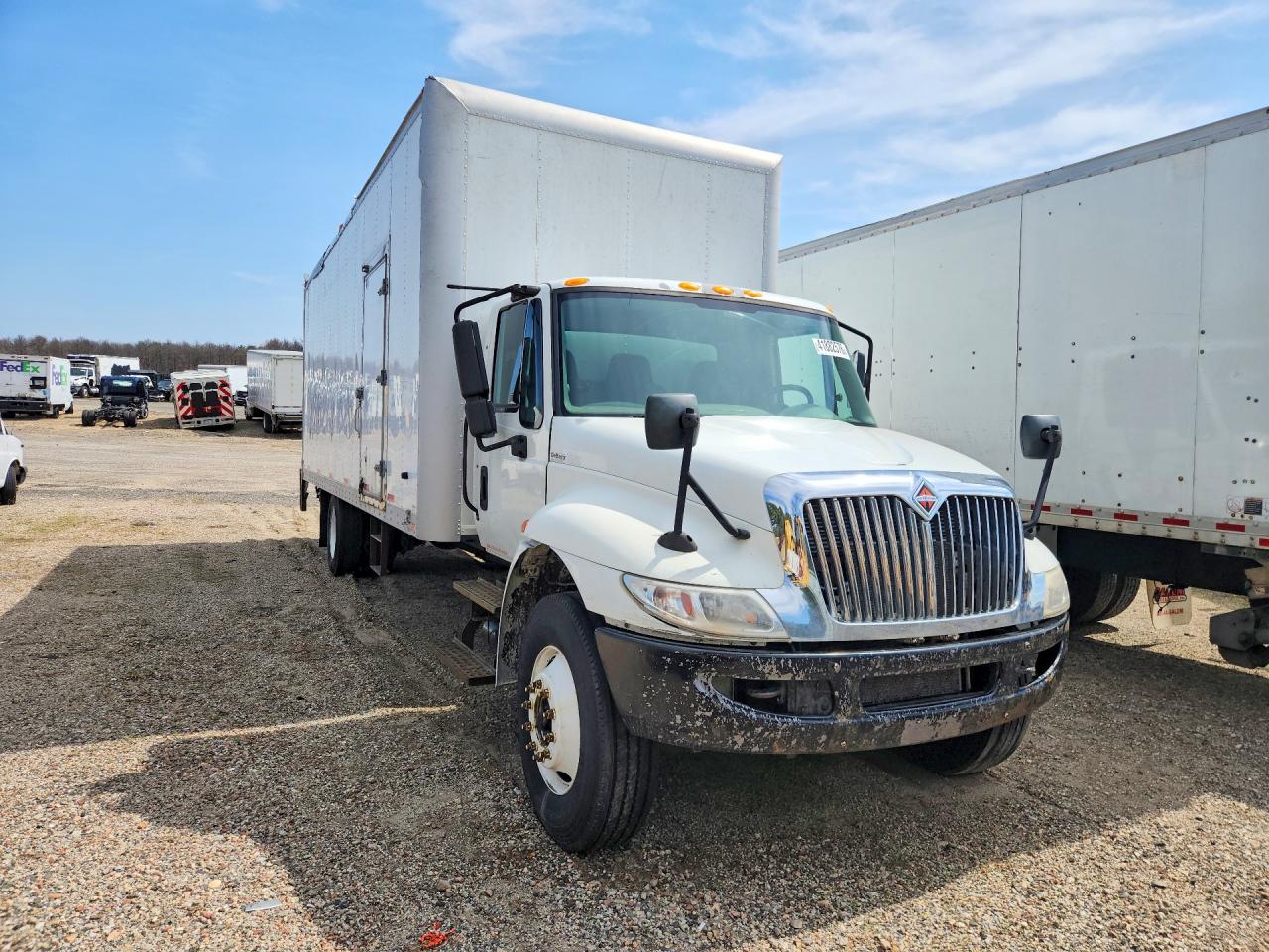 2019 INTERNATIONAL 4300