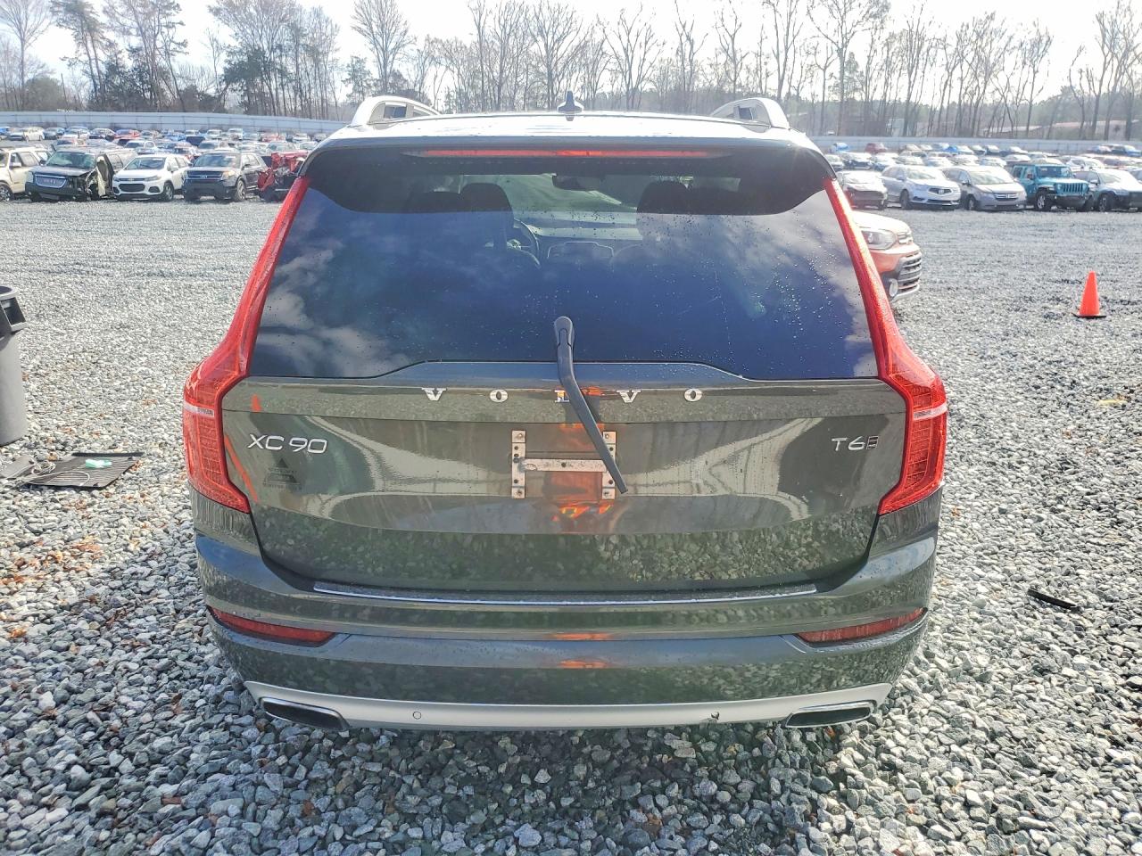 VOLVO XC90 2018 — 7