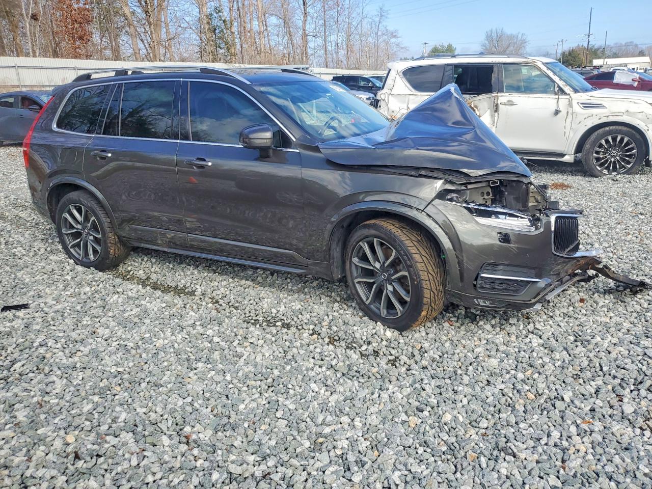 VOLVO XC90 2018 — 5