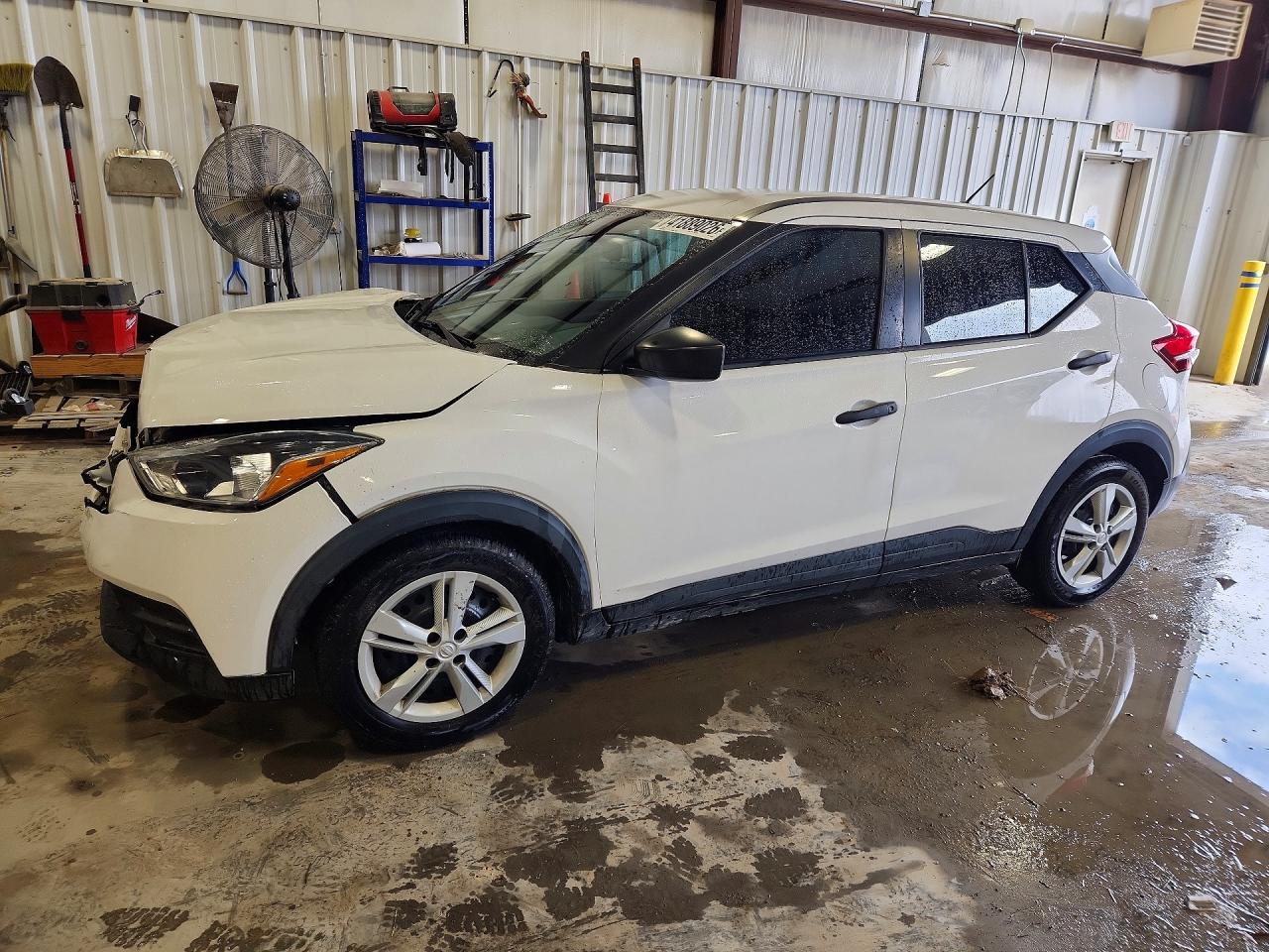 2020 NISSAN KICKS S