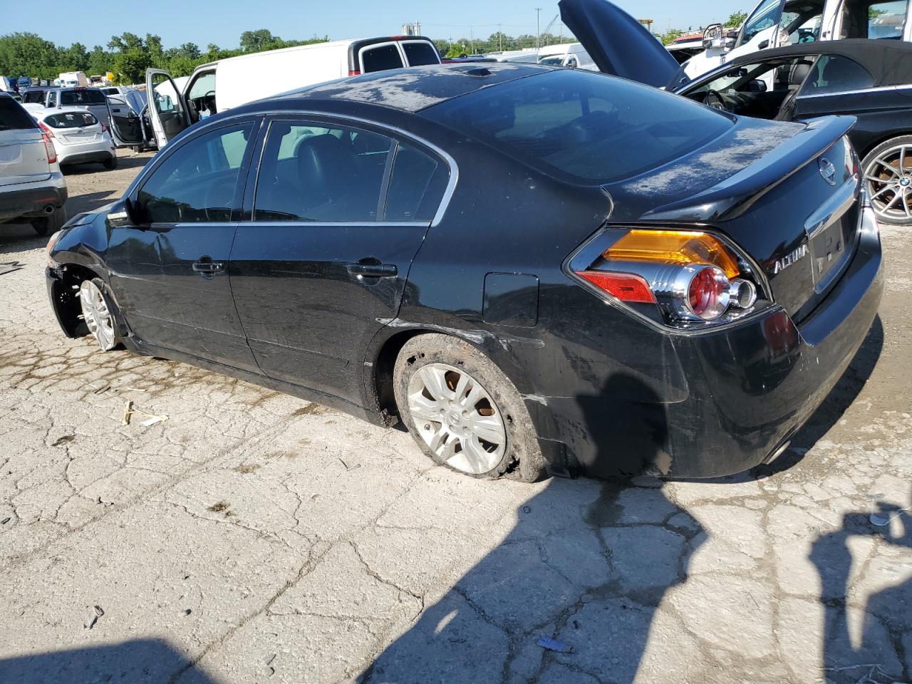 NISSAN ALTIMA 2010 — 3
