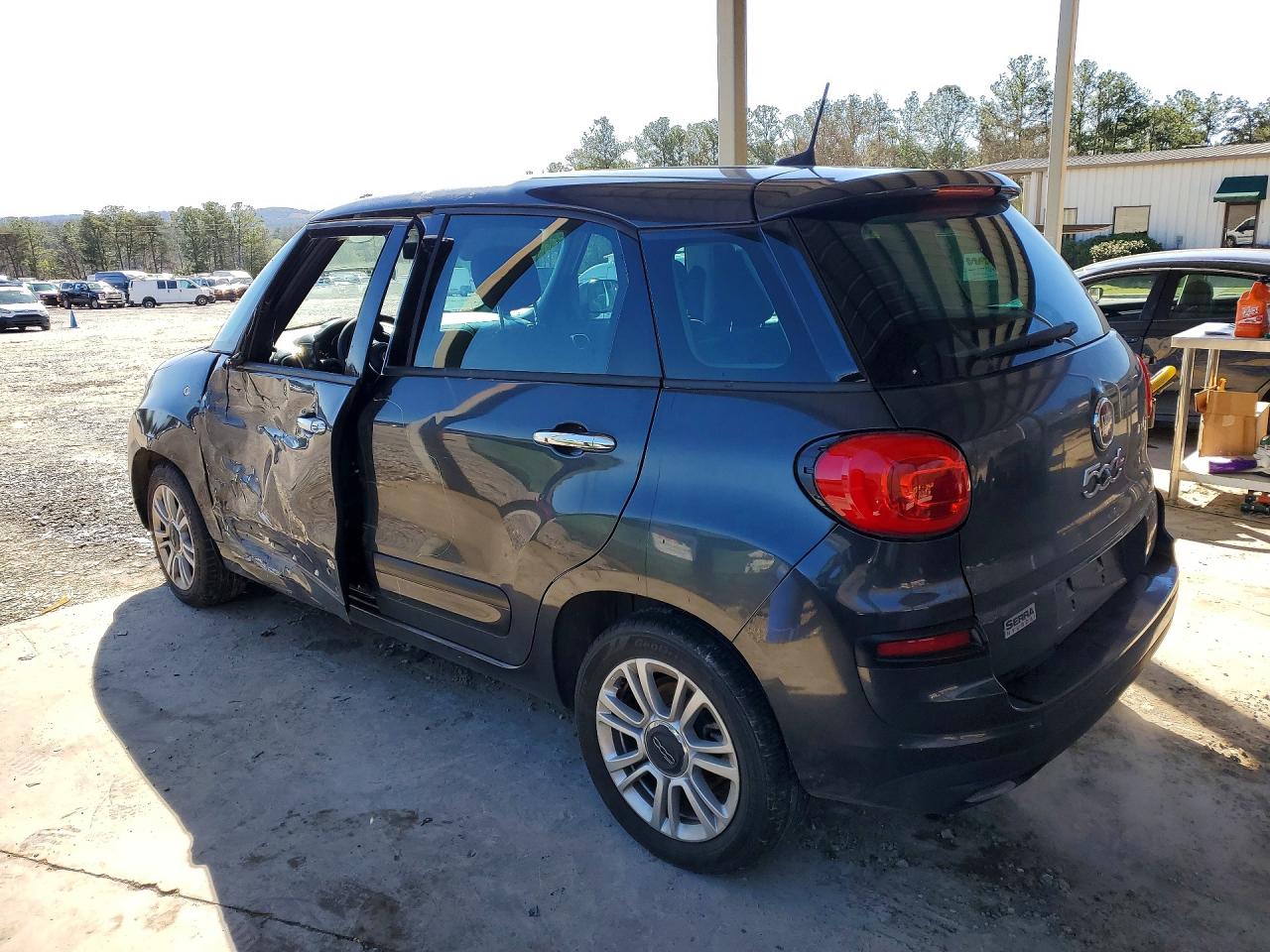 FIAT 500L 2019 — 3