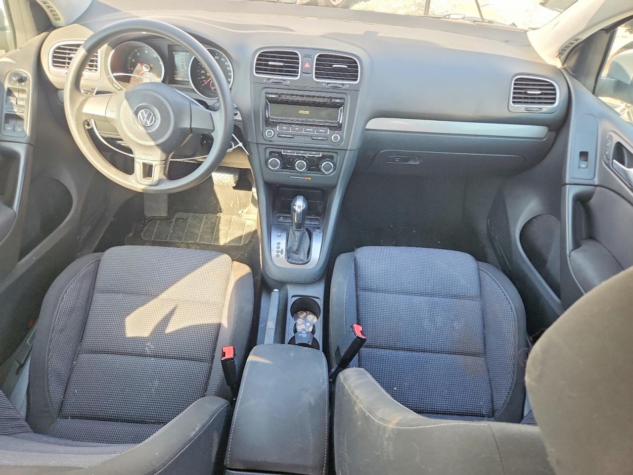 Volkswagen Golf 2014 — 9