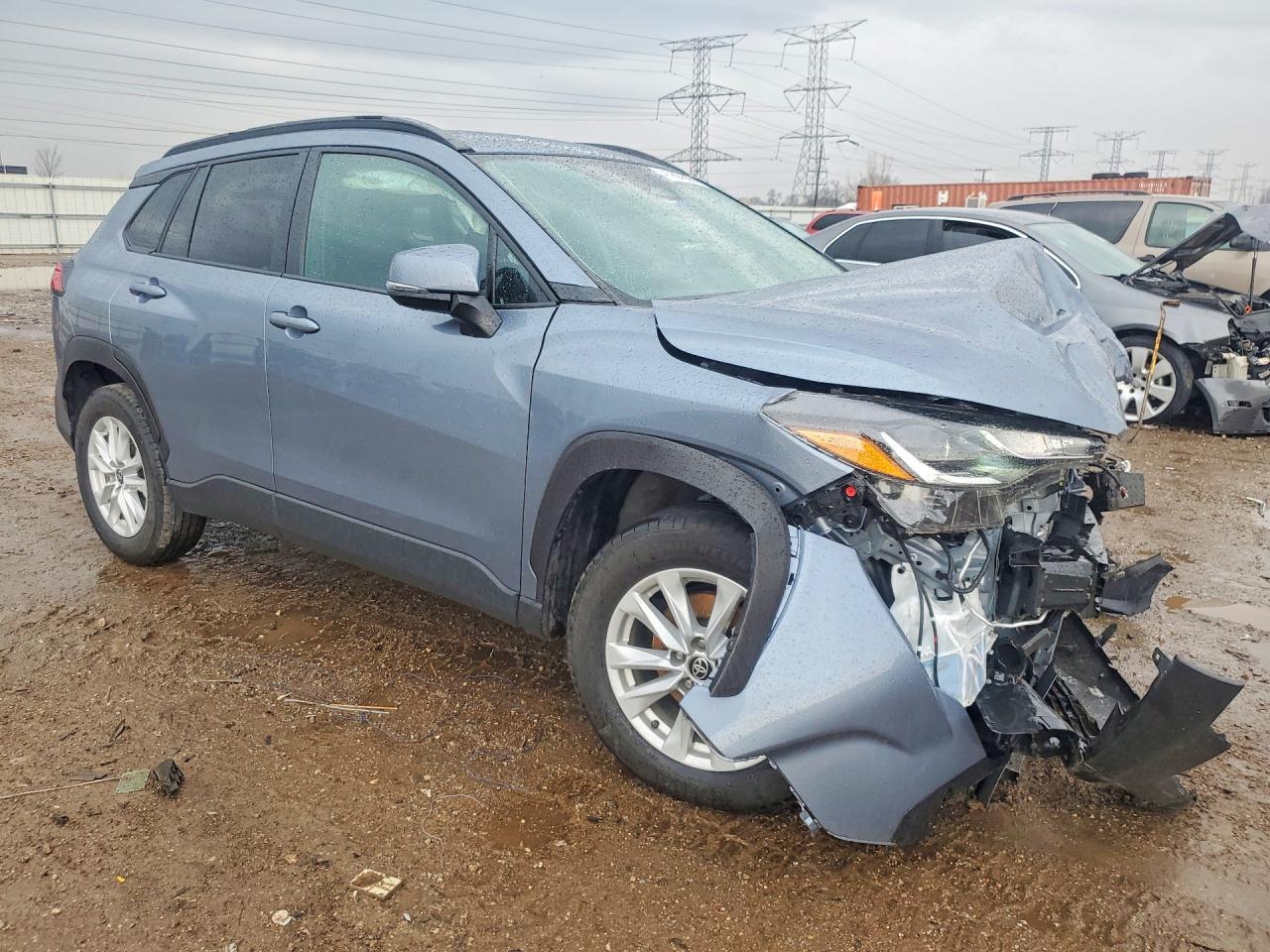 2024 TOYOTA COROLLA CROSS LE