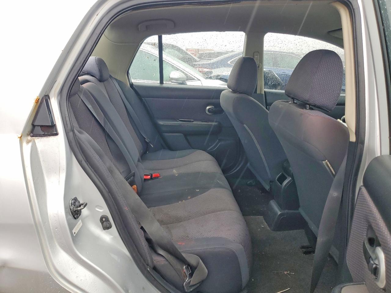 NISSAN VERSA 2007 — 11