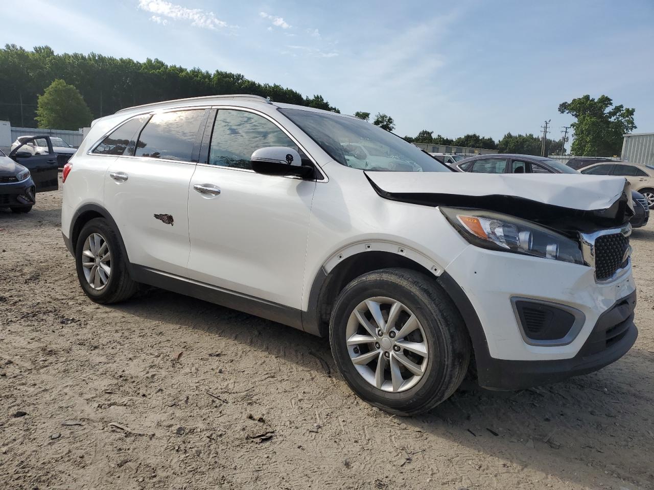 2017 KIA SORENTO LX