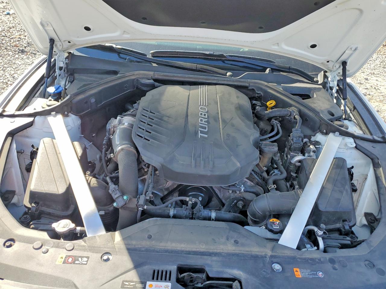 GENESIS G70 2022 — 12