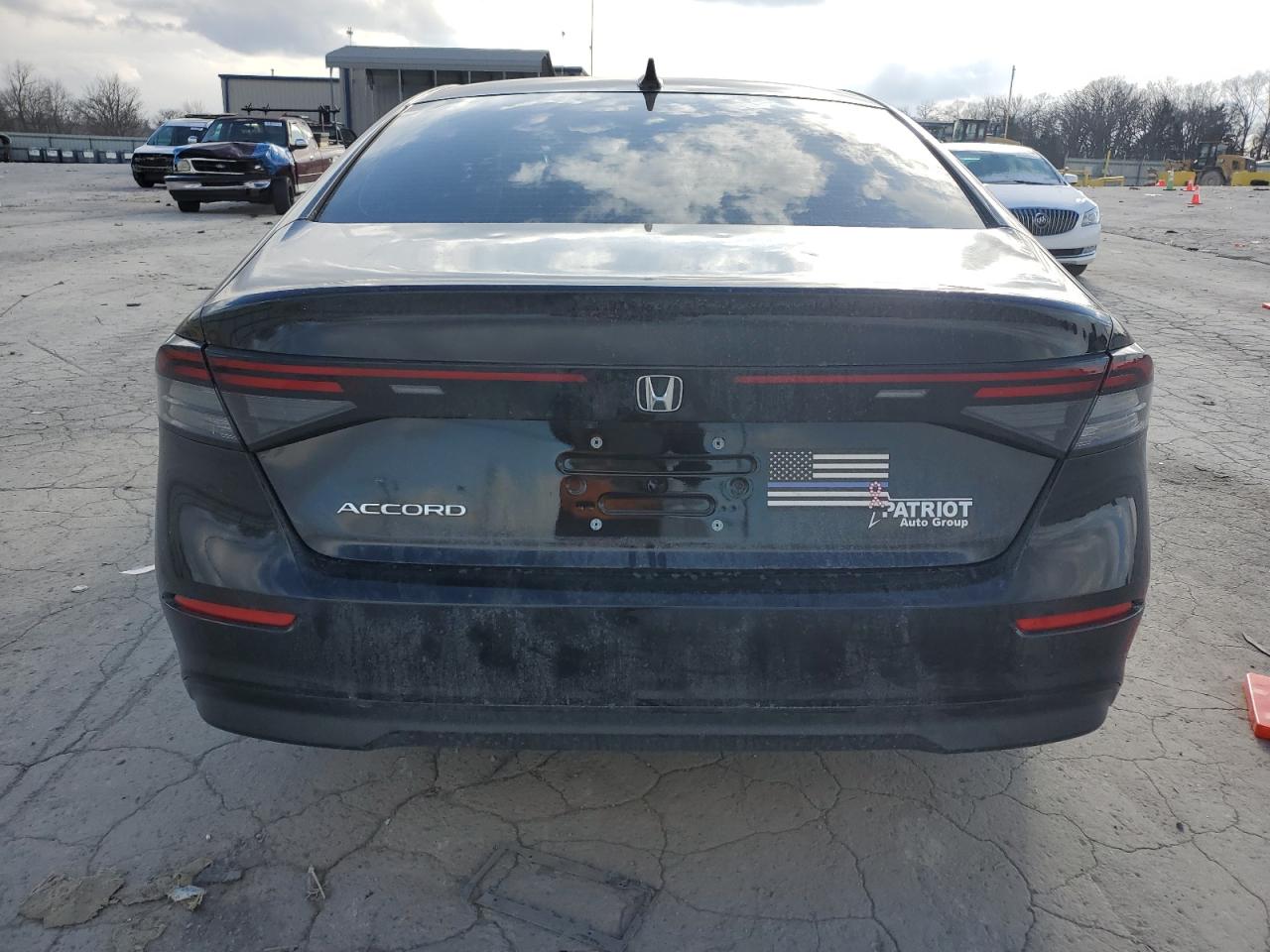 HONDA ACCORD 2024 — 7