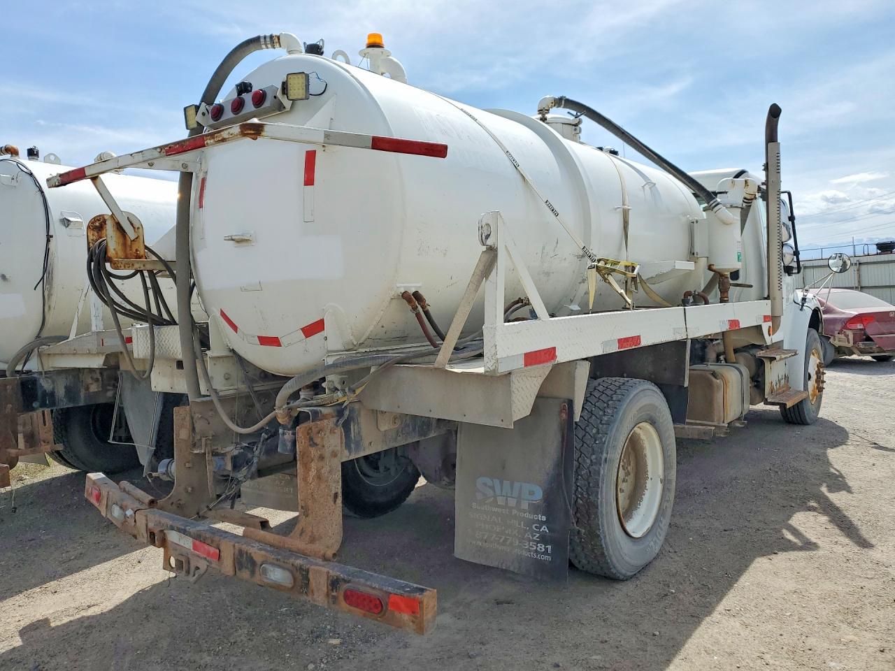 FREIGHTLINER M2 2014 — 4