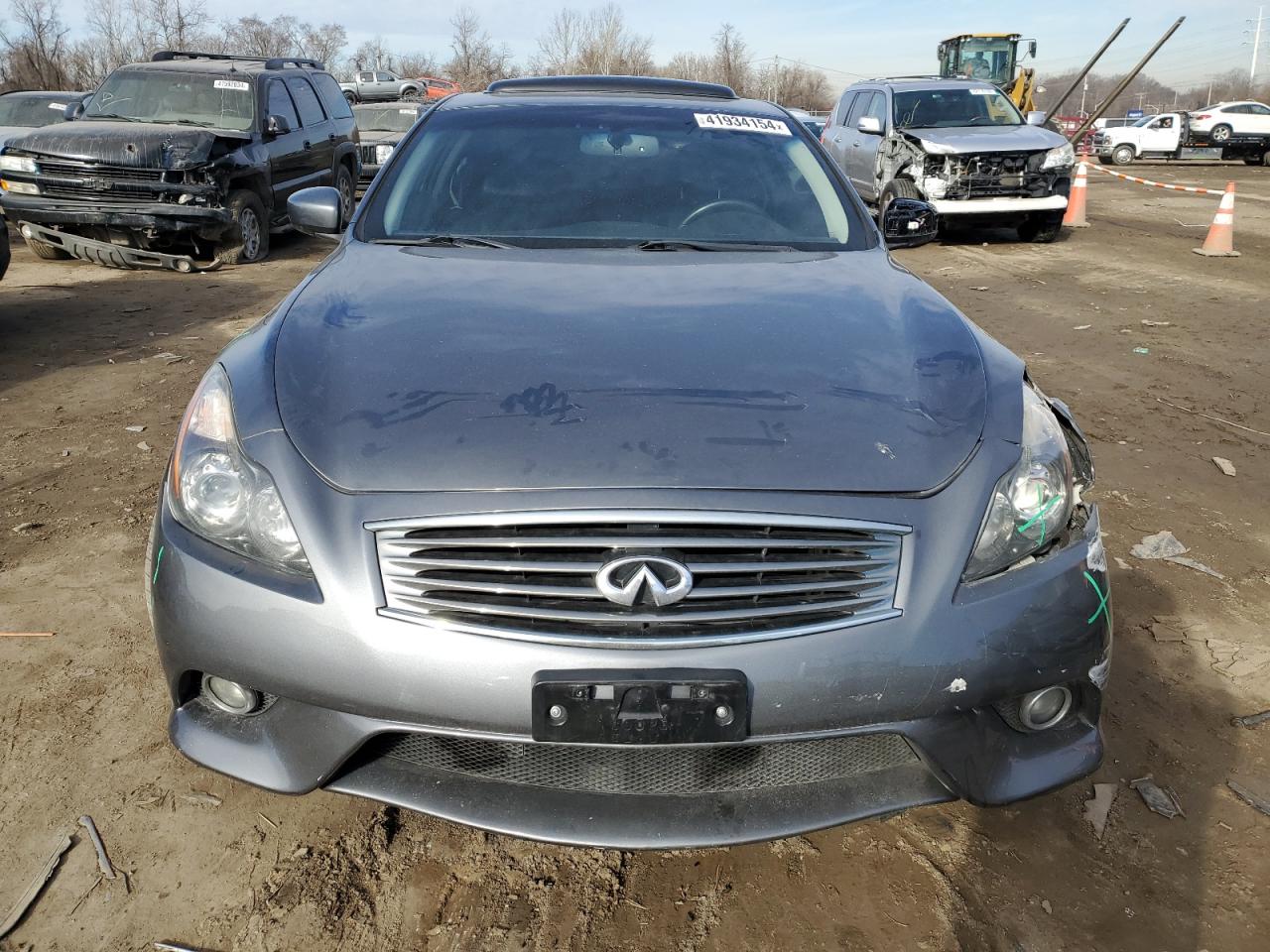 INFINITI Q60 2015 — 6