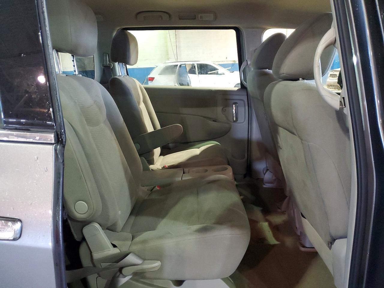 NISSAN QUEST 2015 — 12