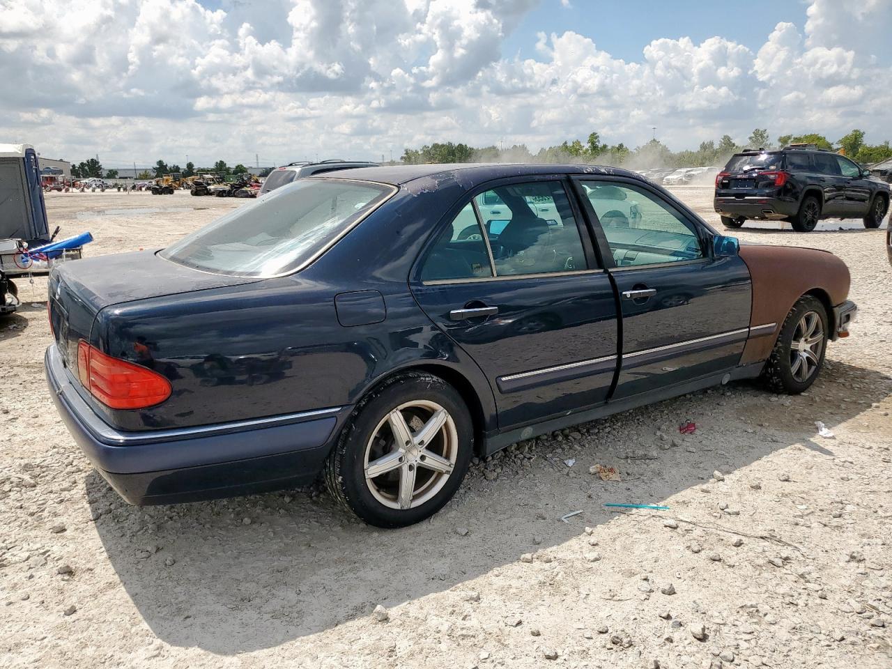 MERCEDES-BENZ 160 1997 — 4