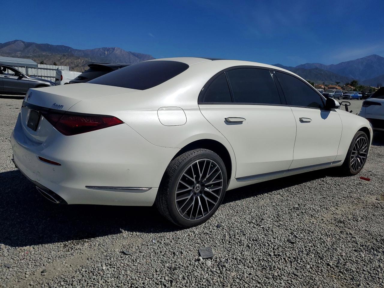 MERCEDES-BENZ S 2021 — 4