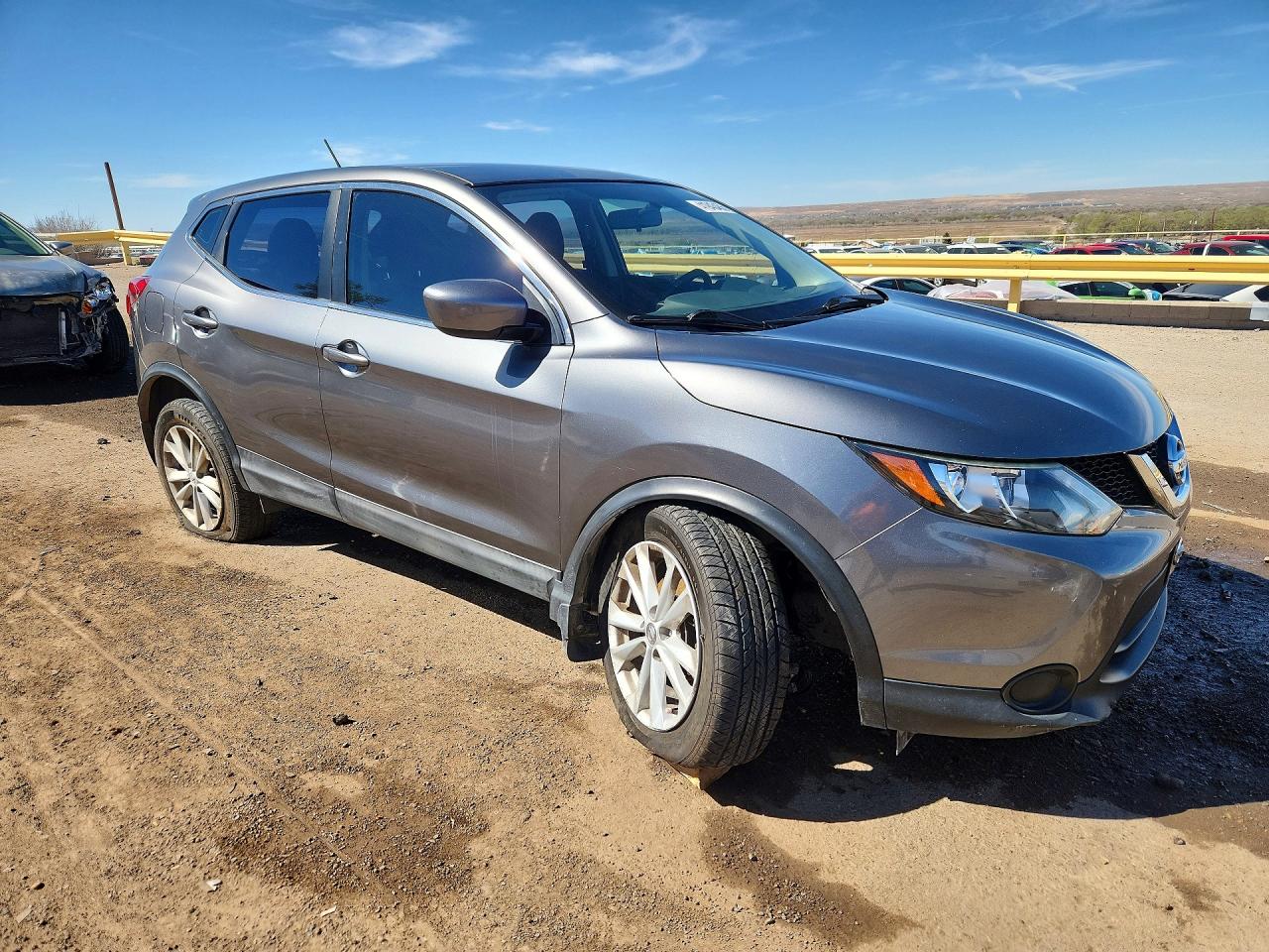 2017 NISSAN ROGUE SPORT S