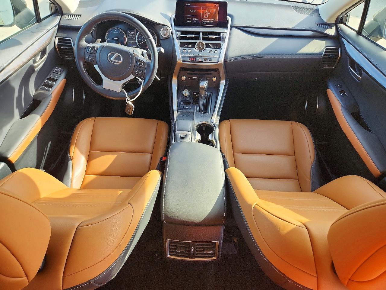 LEXUS NX 300 2021 — 9