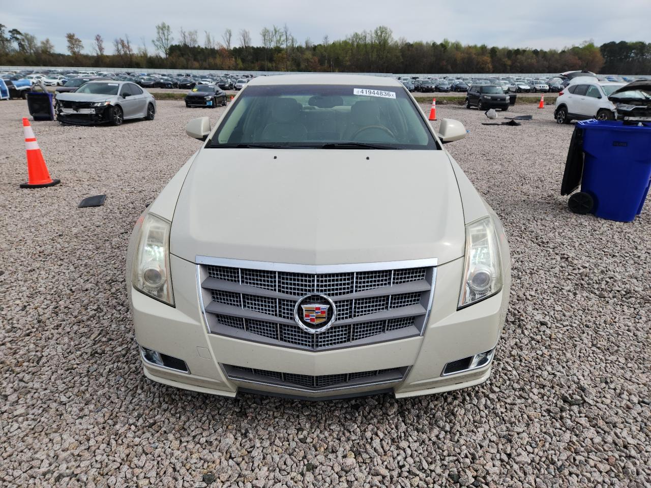 CADILLAC CTS 2010 — 6