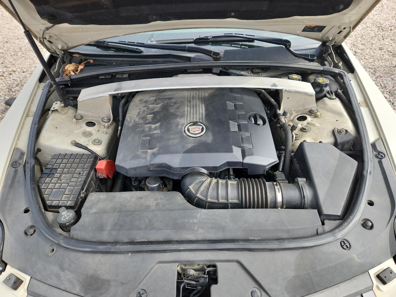 CADILLAC CTS 2010 — 12