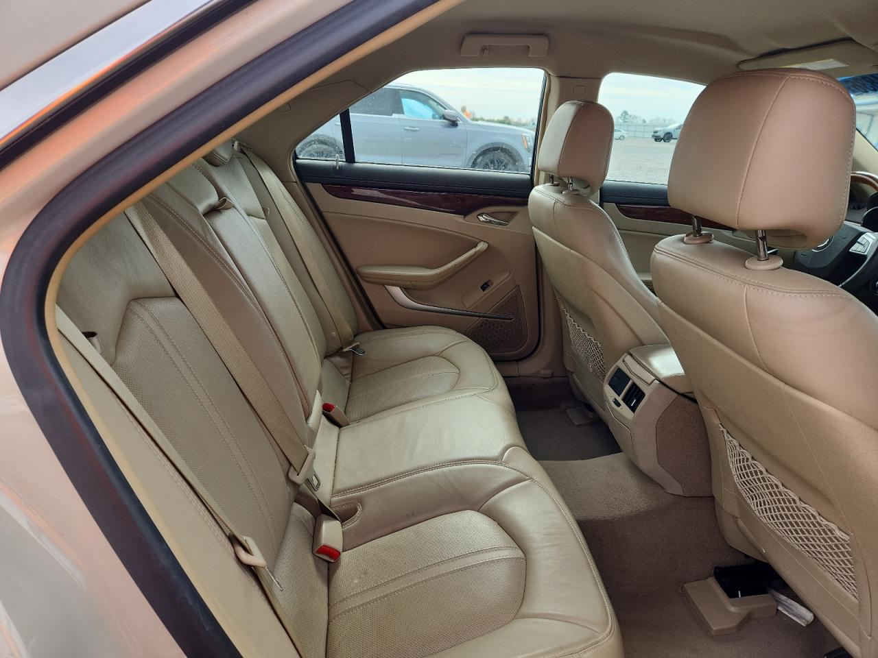 CADILLAC CTS 2010 — 11