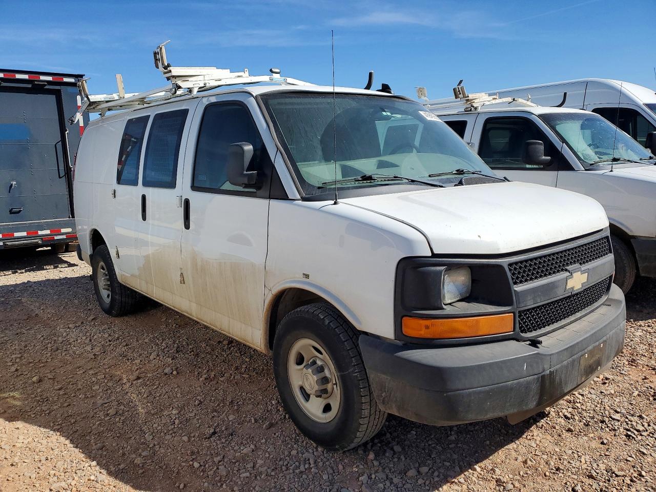 2016 CHEVROLET EXPRESS G2500