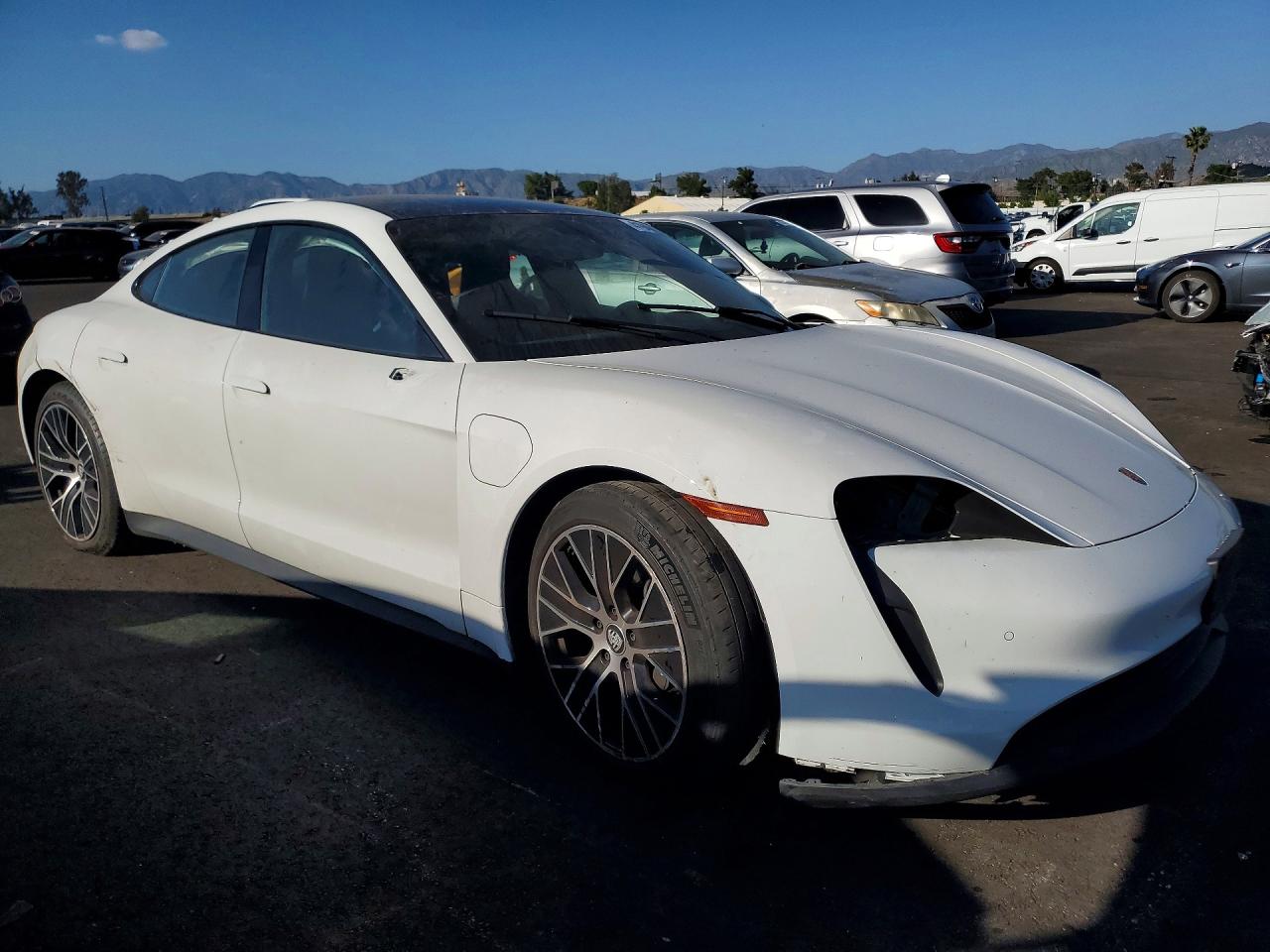 2023 PORSCHE TAYCAN