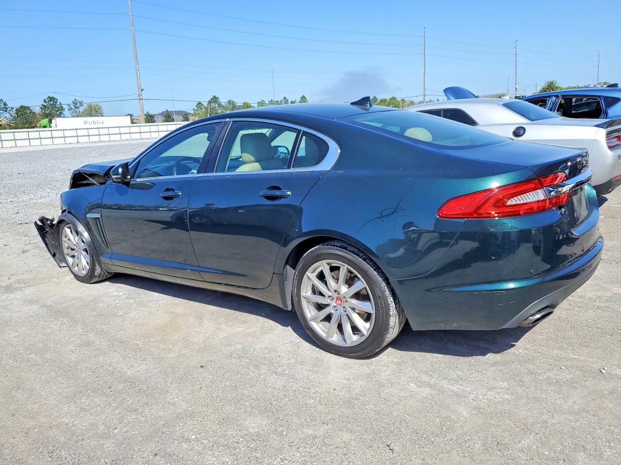JAGUAR XF 2015 — 3