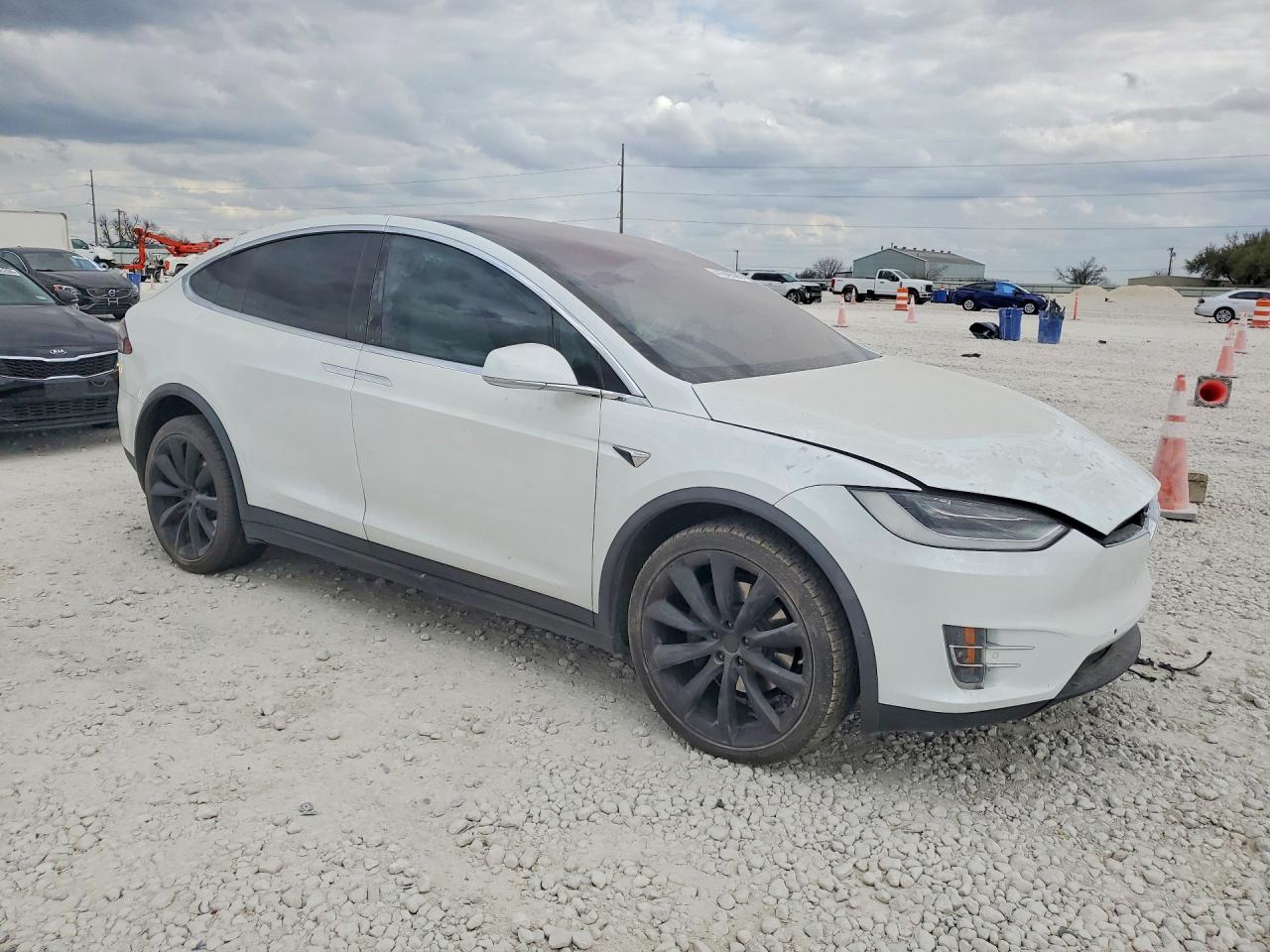 2020 TESLA MODEL X
